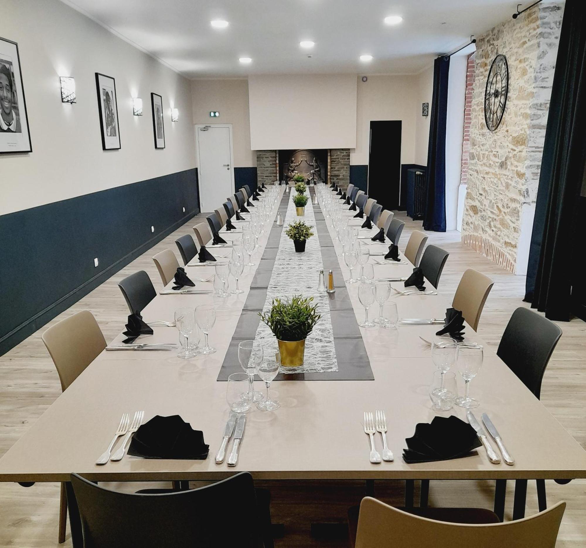 Hotel Restaurant Les Voyageurs Montaigu-Vendee Luaran gambar